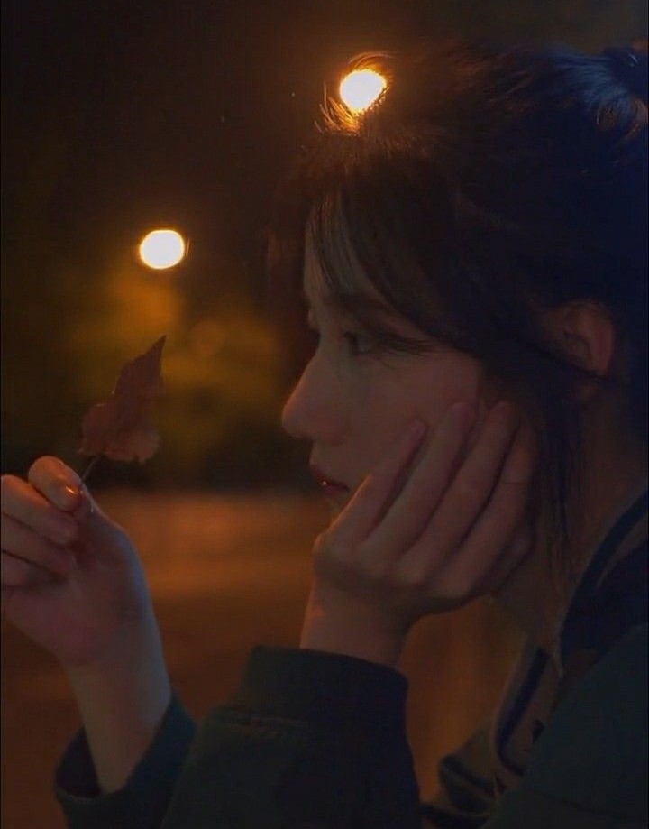 Gia Đình Như Cái Kén